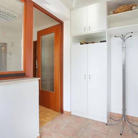 Διαμέρισμα With Parking Space - 5984 *